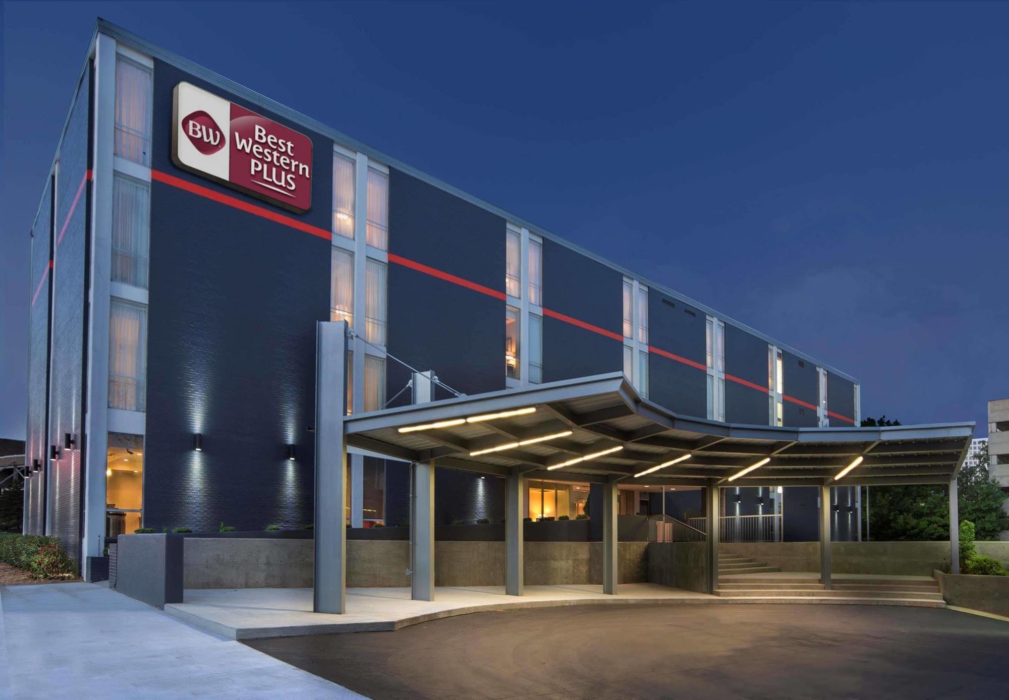 La Quinta Inn & Suites By Wyndham Tulsa Downtown - Route 66 Exterior photo